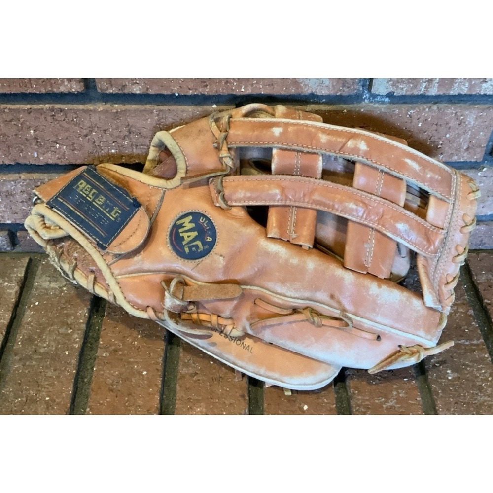 Vintage Regent Ultra Mag Leather Baseball Glove‎ M-2997 Handcrafted Right Handed
